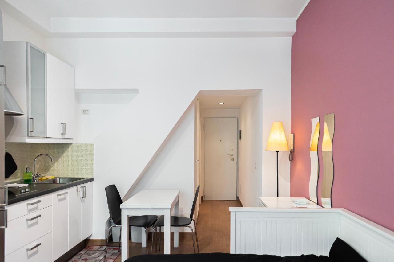 Accogliente Monolocale In Porta Romana Milan Extérieur photo